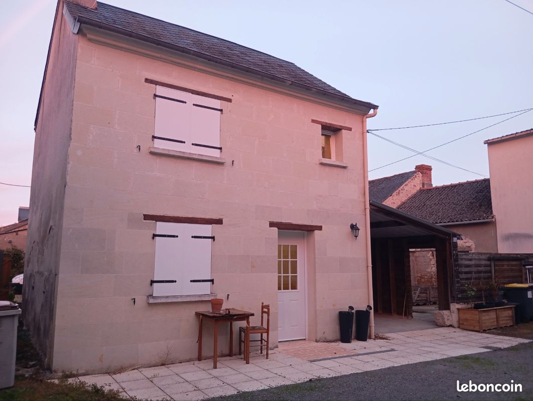 Maison 2 pièces 45 m² · à Saint-Just-sur-Dive · 45 m² · 470 €/mois