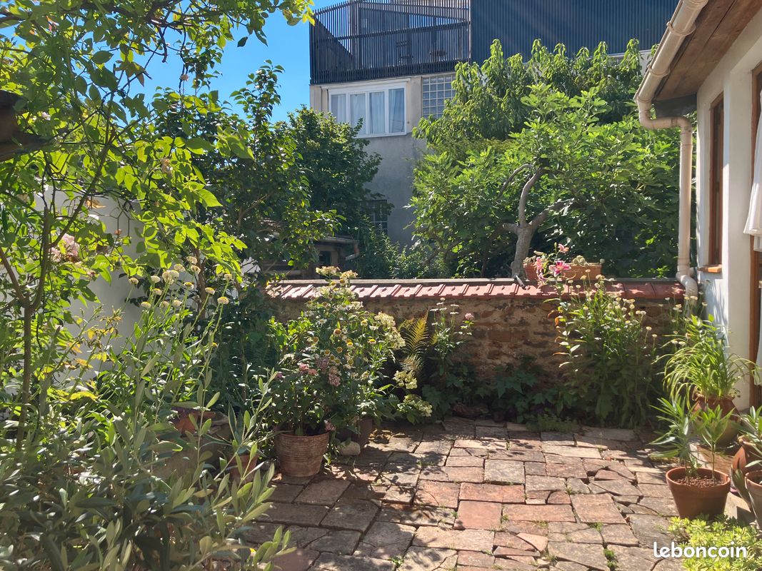 Appartement 2 pièces 48 m² · à Montreuil · 48 m² · 1 410 €