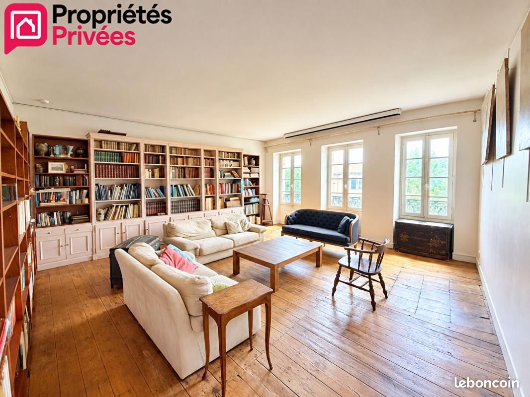 Appartement 6 pièces 135 m² · à Bordeaux · 135 m² · 457 600 €