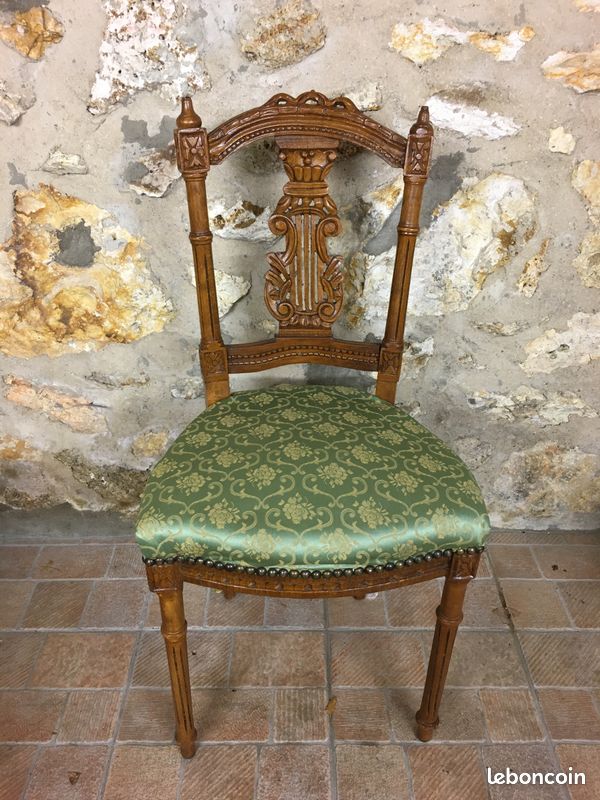 Chaise en bois sculpté lyre (image 2)