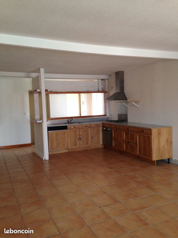 Appartement 3 pièces 71 m² · à Delle · 71 m² · 80 000 €