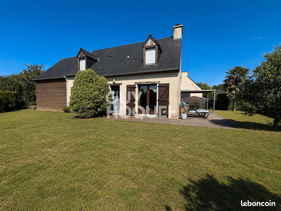 Maison 6 pièces 145 m² · à Le Vivier-sur-Mer · 145 m² · 297 000 €