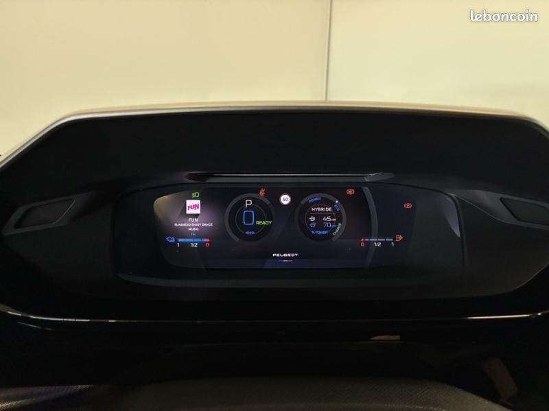 Peugeot 408 Plug-in Hybrid 240ch GT Exclusive e-DCS7 (image 15)