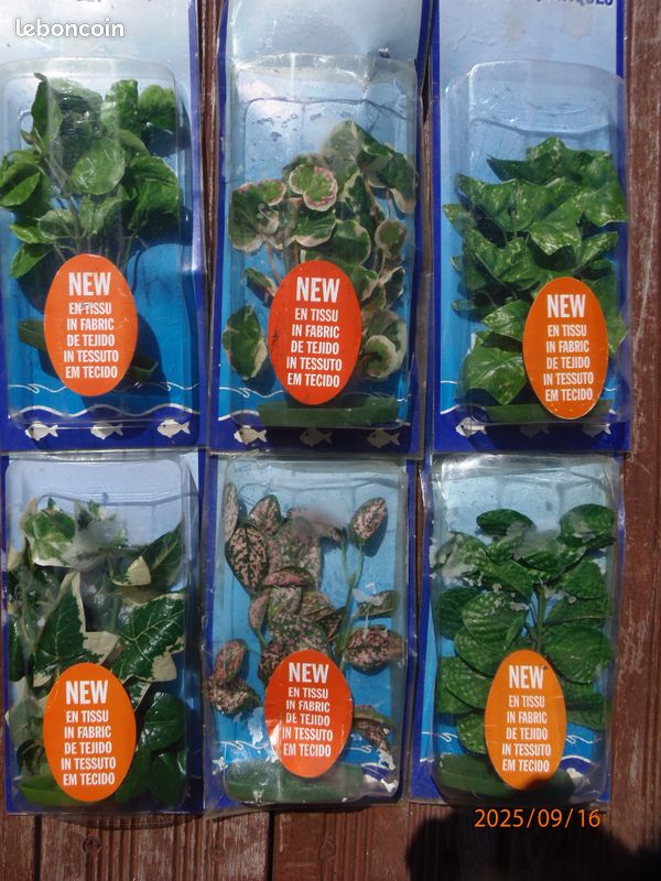 LOT de 6 plantes Aquatiques différentes, pour décoration ou Aquarium en plastique et Tissu imputrescible moyenne 11 à 15cm avec socle (image 1)