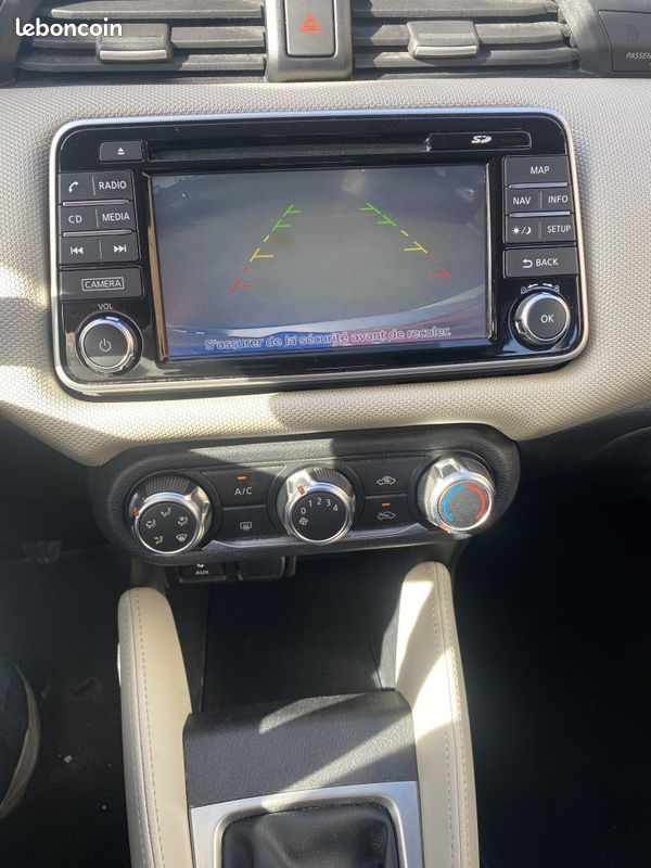 Nissan micra 0.9 ig-t 90ch tekna 2018 (image 17)