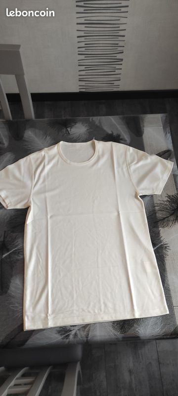 Sous vêtements taille 4 (42/44) jamais portés car toujours dans leur emballage (image 2)