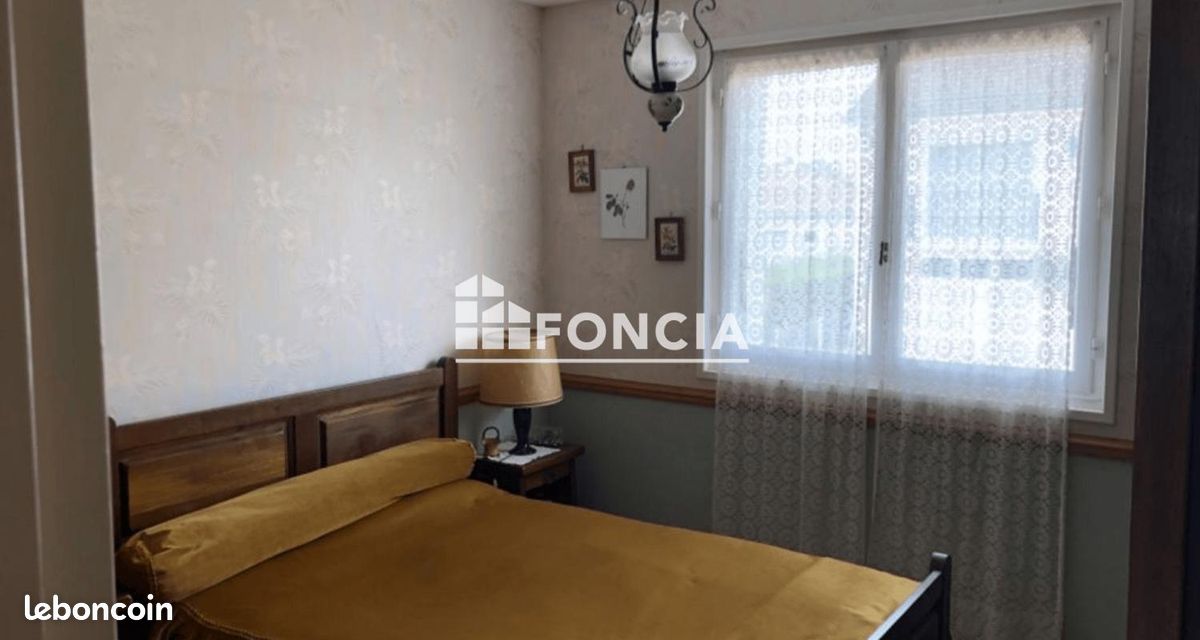 Maison 5 pièces 101 m² - Châtellerault 86100 (image principale 3)