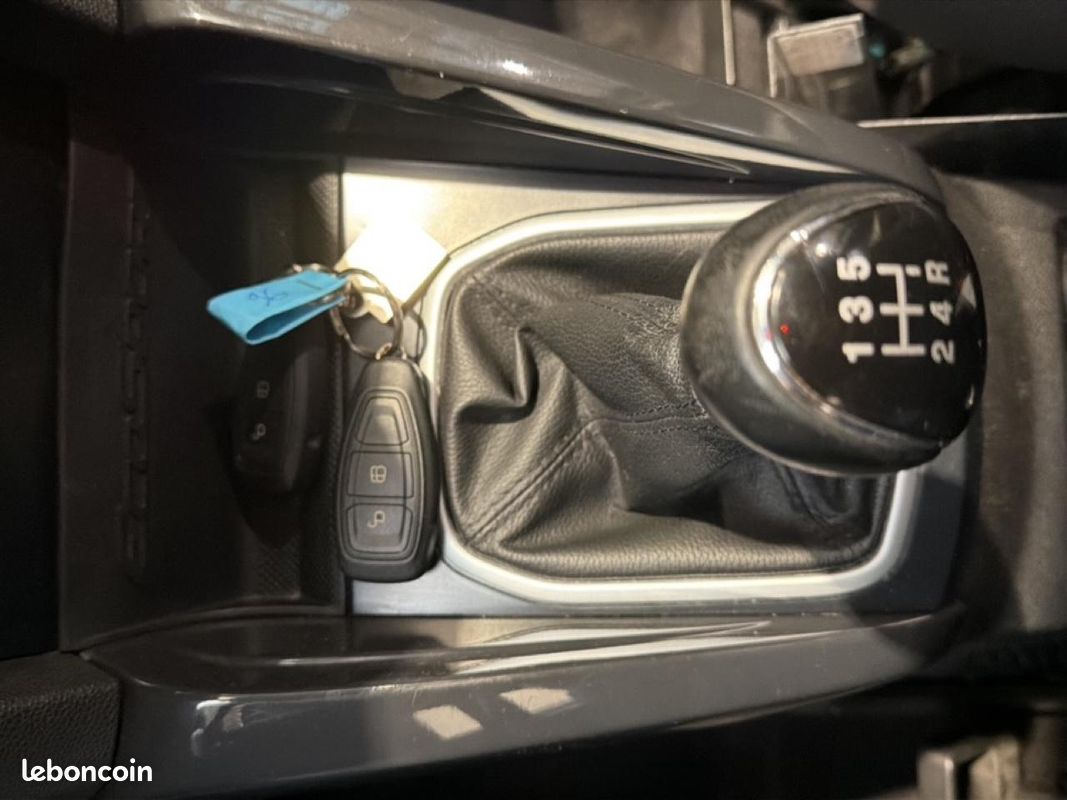 FORD ECOSPORT 1.0 ecoboost 140 st-line (image 22)