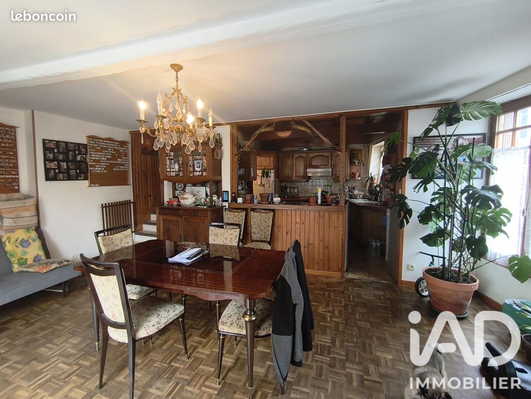 Maison 4 pièces 85 m² · à Saint-Sauvant · 85 m² · 70 000 €