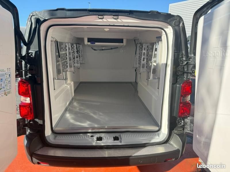Toyota PROACE Long 2.0 D-4D 180 Start Pack Confort BVA MC24 (image 3)