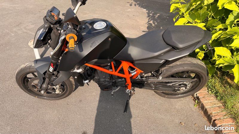 KTM 690 Duke (image 3)