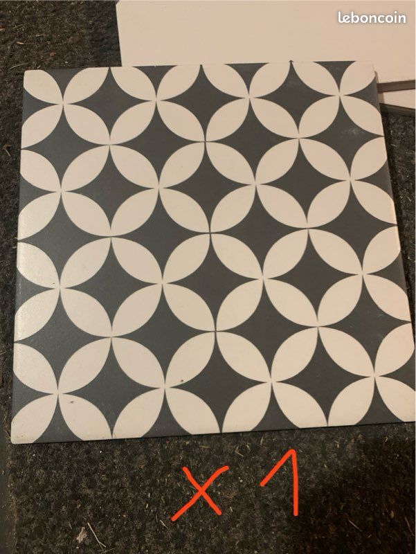 Faïence « carreaux de ciment » (image 5)