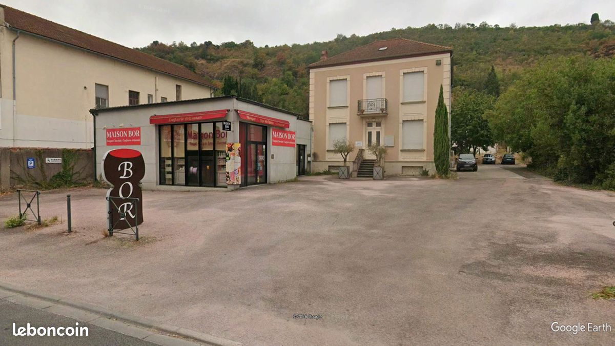 Inconnu 740 m² Limoux · 740 m² · 6 410 €/mois