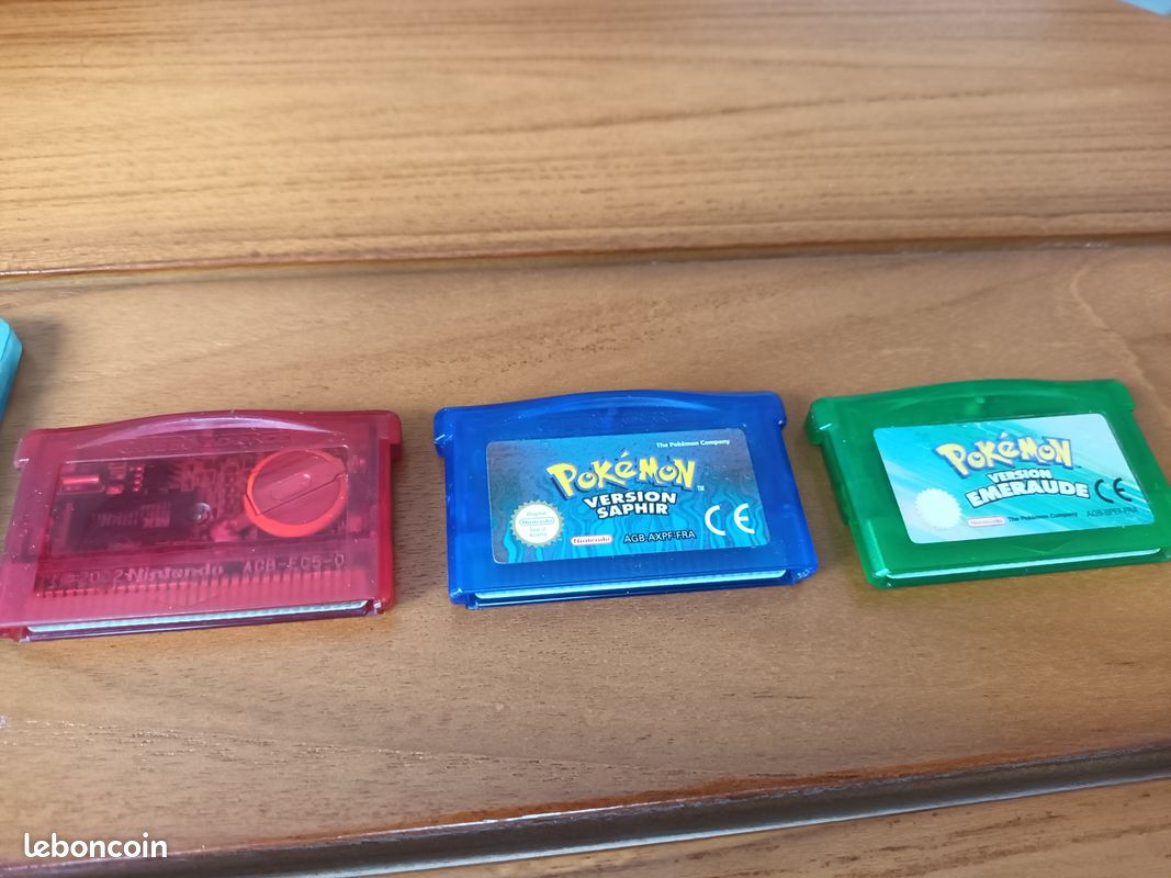 Jeux vidéos divers et variés. Pokemon emeraude, saphir, rubis, cristal (image 1)