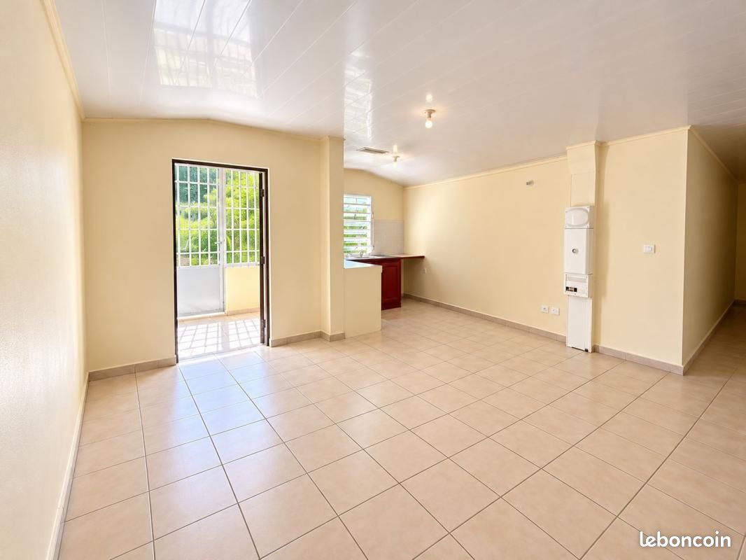 Appartement 3 pièces 53 m² · à Saint-Laurent-du-Maroni · 53 m² · 915 €/mois