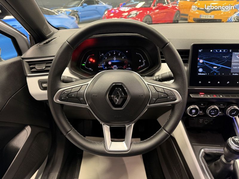 RENAULT CLIO V Intens 1.0l tce 90cv essence -caméra/jantes 16 /carplay-suivi renault-gar 12m (image 17)