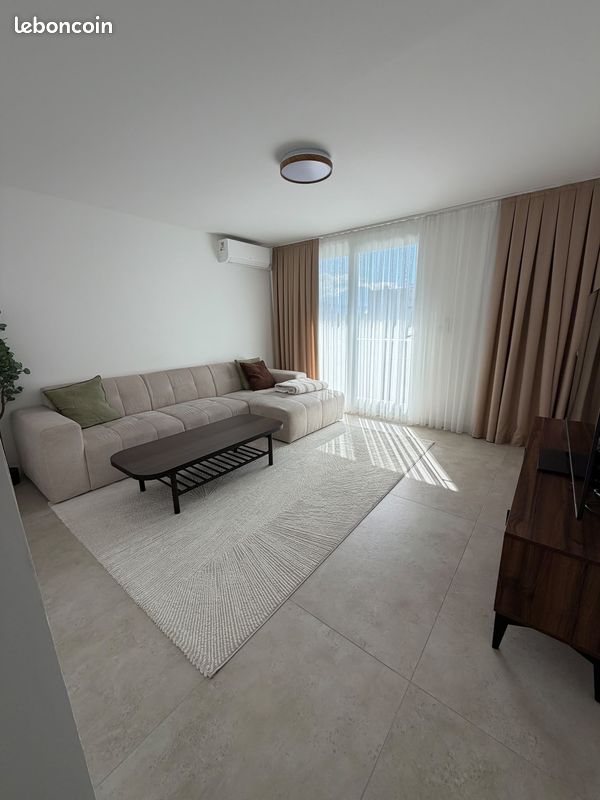 Appartement 3 pièces 63 m² · à Échirolles · 62,5 m² · 160 000 €