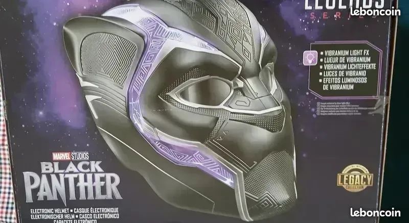 Marvel Legends - Réplique 1/1 Casque éléctronique Black Panther - Le