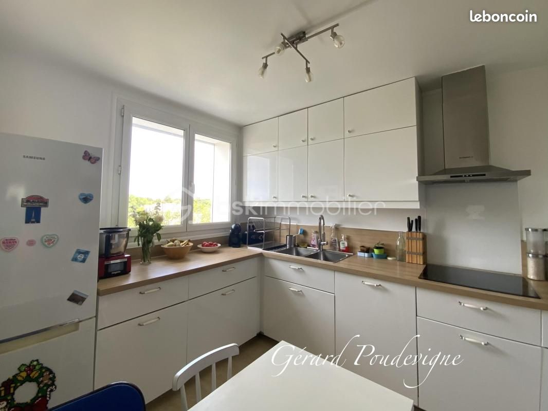Appartement 5 pièces 96 m² · à Saint-Germain-en-Laye · 96 m² · 430 000 €