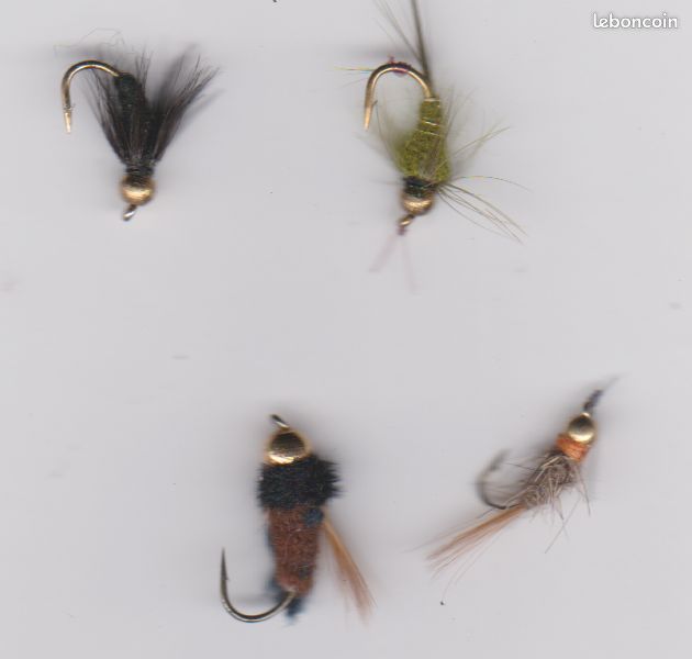 Lot Ancien Hameçons Mouche – Matériel Pêche Occasion – Sans Marque