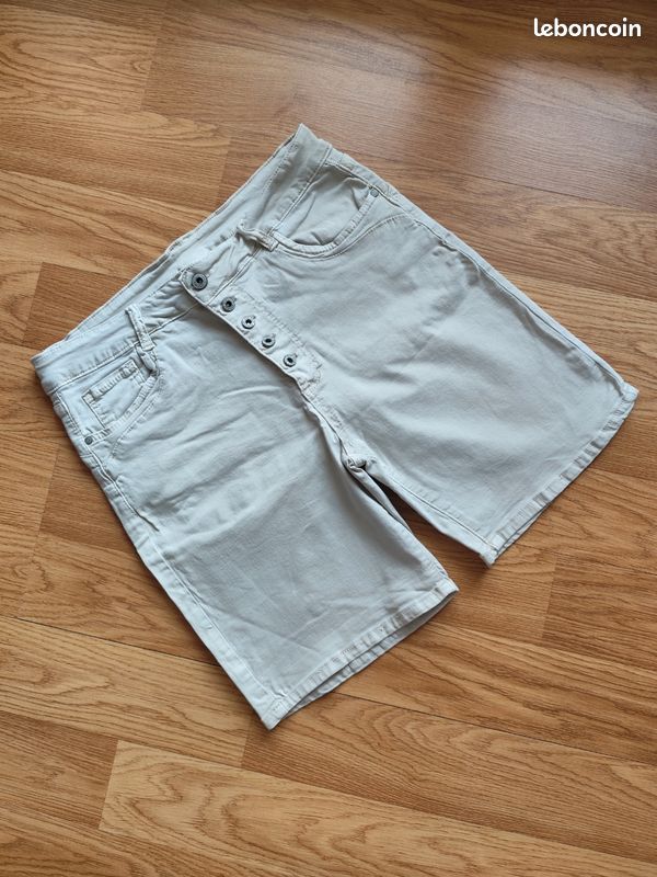 Short long - Jeanswear - Très bon état (image 1)