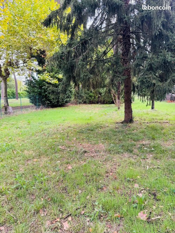 Terrain 818 m² · à Mont-de-Marsan · 818 m² · 100 000 €