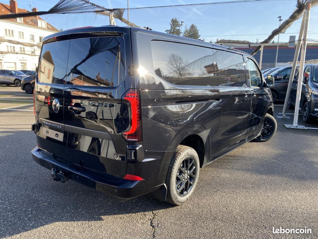 Volkswagen transporter vii fourgon van 2.0 tdi 170 business 4 motion l2h1 bva8 pack aide a la conduite / attelage (image 5)