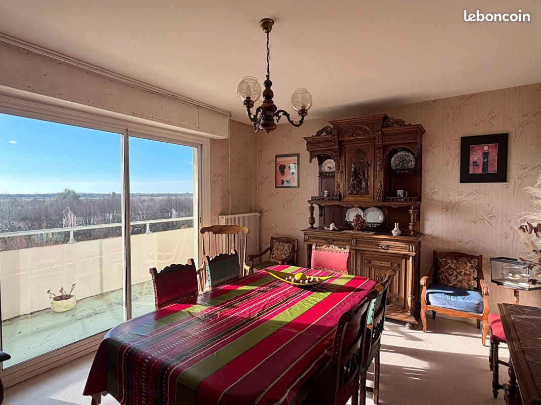 Appartement 4 pièces 90 m² · à Rochefort · 90 m² · 89 500 €