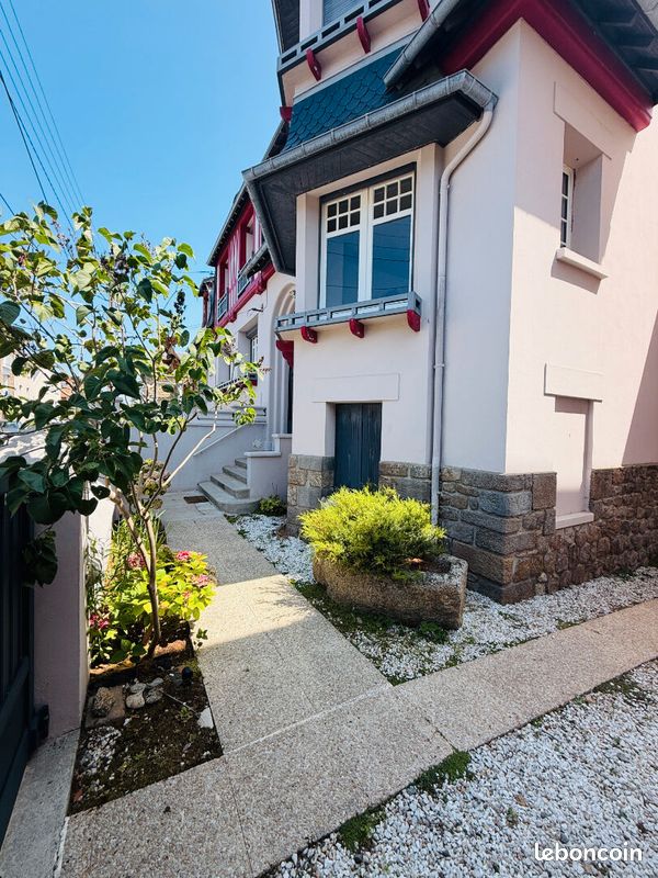 Maison 10 pièces 232 m² · à Saint-Malo · 232 m² · 957 600 €