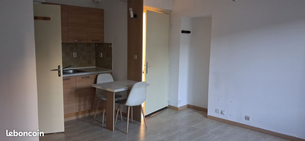 Appartement 1 pièce 21 m² · à Redon · 21 m² · 310 €/mois