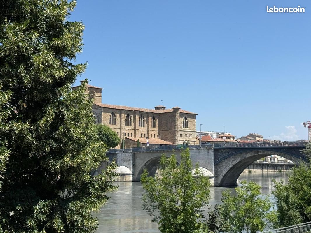 Appartement 3 pièces 77 m² · à Bourg-de-Péage · 77 m² · 650 €/mois