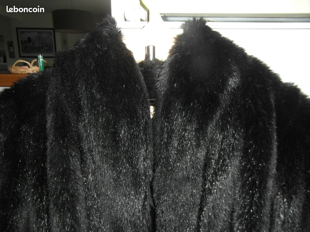 Vends manteau fausse fourrure (image 1)
