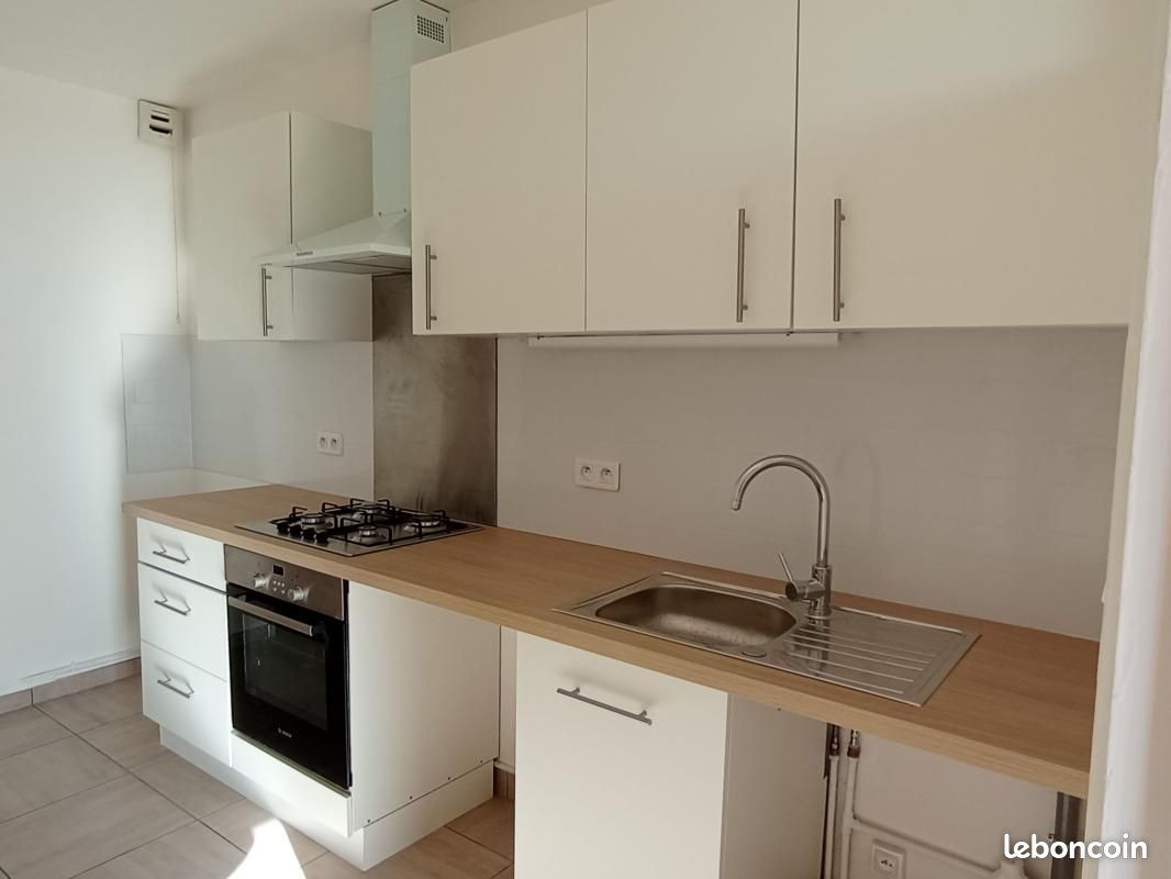 Appartement 3 pièces 62 m² · à Toulon · 62 m² · 900 €