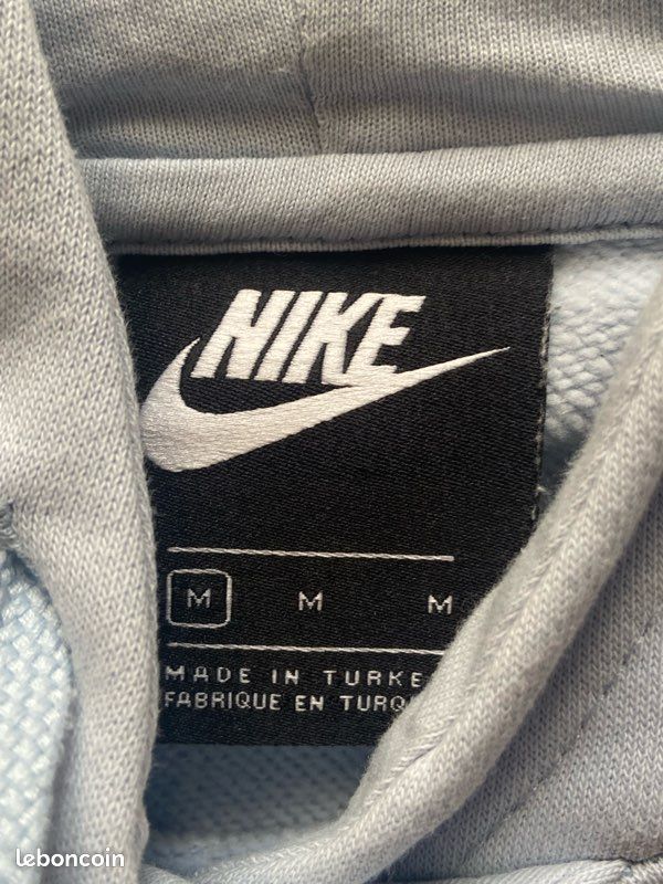 Sweat à capuche Nike solo swoosh bleu neuf Taille M Femme