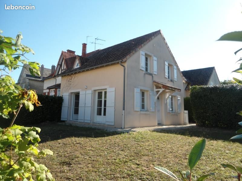 Maison 4 pièces 100 m² · à Chauvigny · 100 m² · 820 €/mois