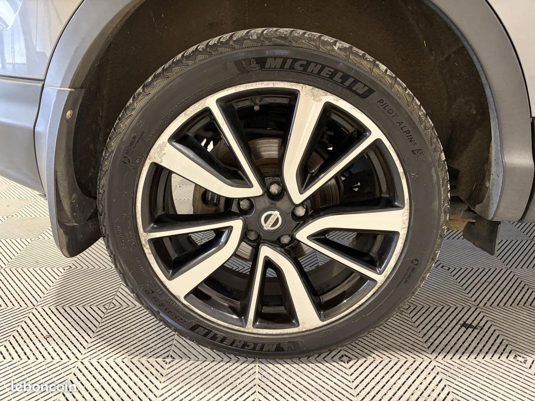 NISSAN QASHQAI 1.6 DIG-T 163 Tekna (image 17)