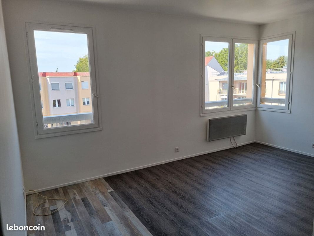 Appartement 2 pièces 45 m² · à Longjumeau · 45 m² · 845 €/mois