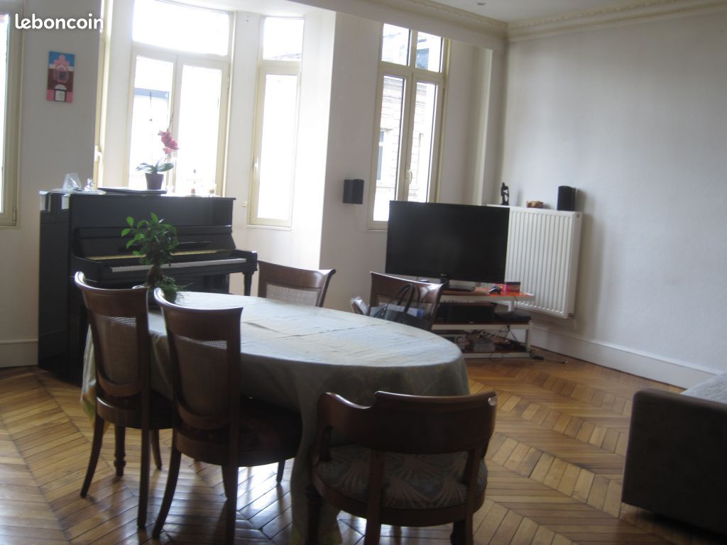 Appartement 4 pièces 136 m² · à Saint-Quentin · 136 m² · 850 €/mois