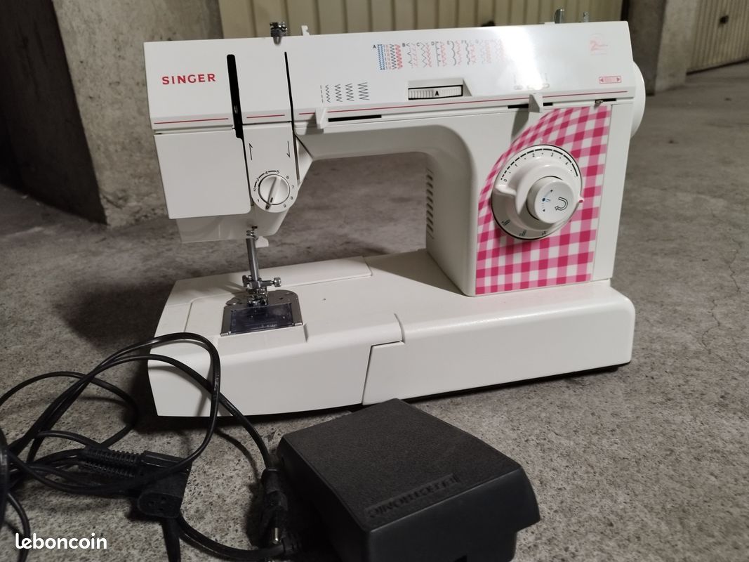 Machine à coudre (image 6)