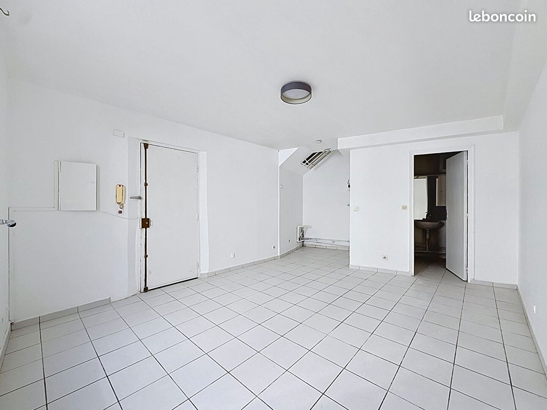 Appartement 1 pièce 22 m² · à Paris · 22,4 m² · 149 000 €