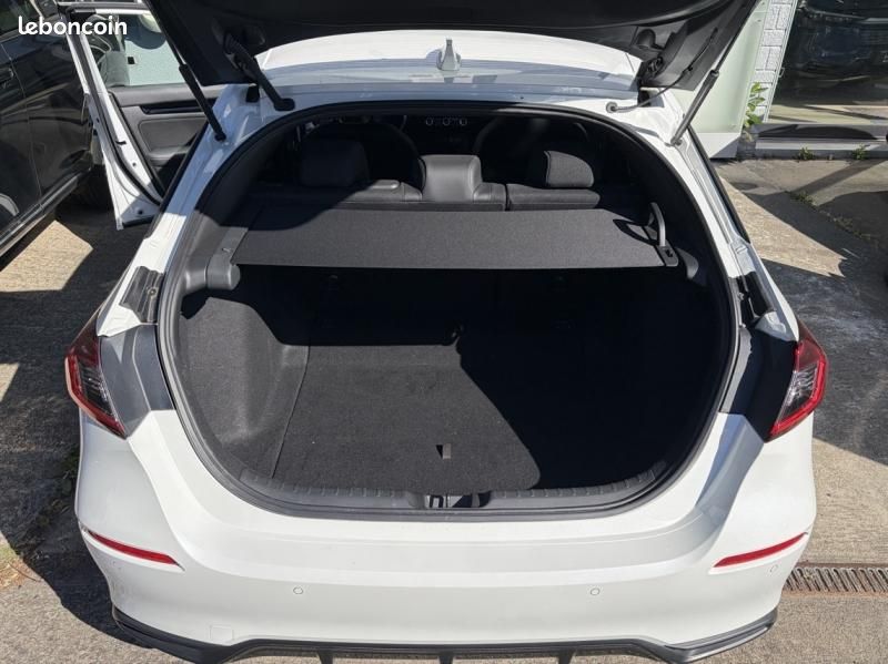 Honda Civic 2.0 i-MMD 184ch e:HEV Sport (image 14)