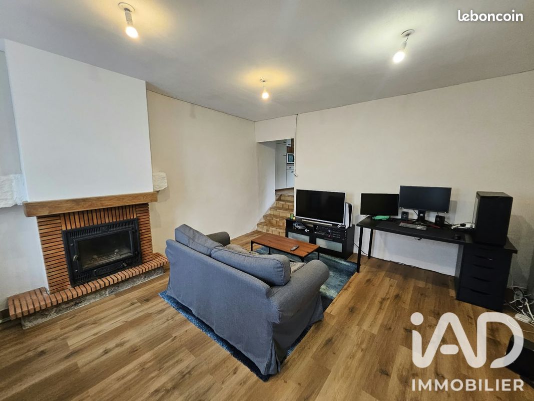 Maison 3 pièces 63 m² · à Carhaix-Plouguer · 63 m² · 88 000 €