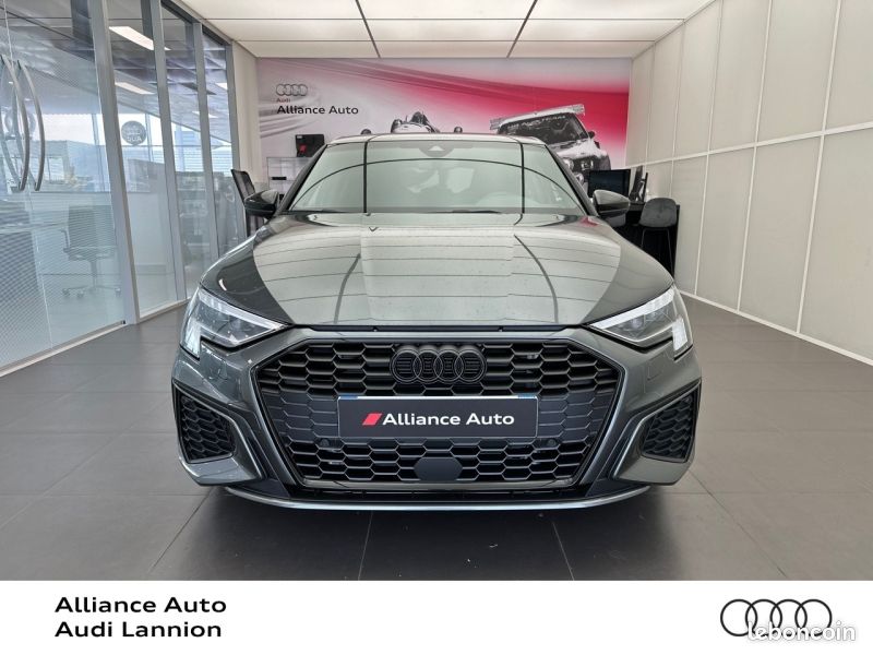 Audi A3 Sportback 40 TFSI e 204ch S line S tronic 6 (image 2)