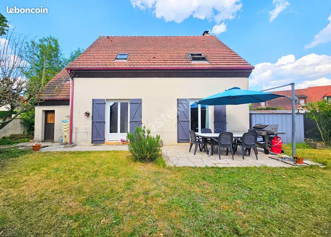 Maison 6 pièces 95 m² · à Marines · 95 m² · 326 000 €