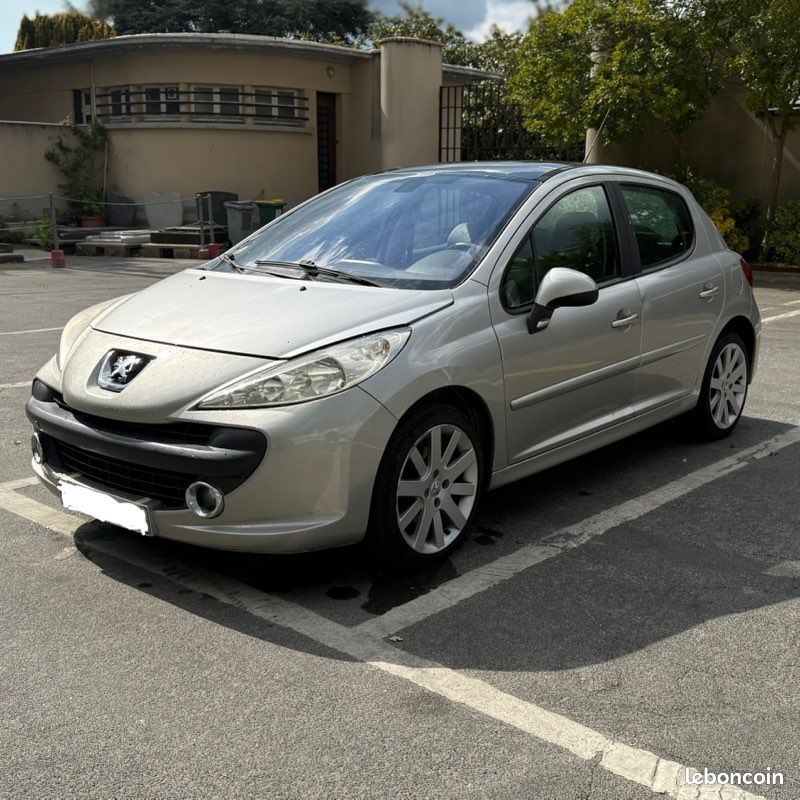 207 1.6 HDi 110ch Féline - TOUT OPTION : toit pano, cuir …🌟 (image 3)