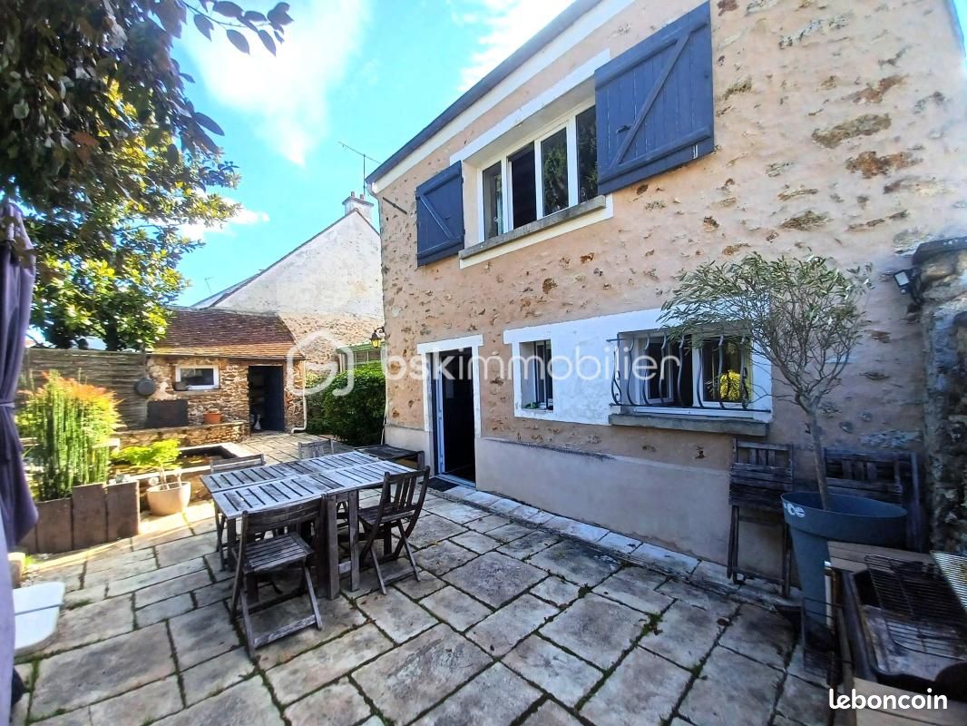Maison 7 pièces 224 m² · à Faremoutiers · 224 m² · 425 000 €