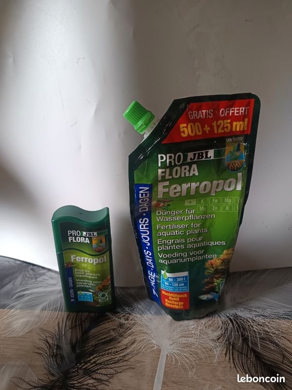 JBL Engrais Aquarium Ferropol 100 ML - Pour Plantes Aquatiques - Sans Phosphates - Pour 400 L D'Eau