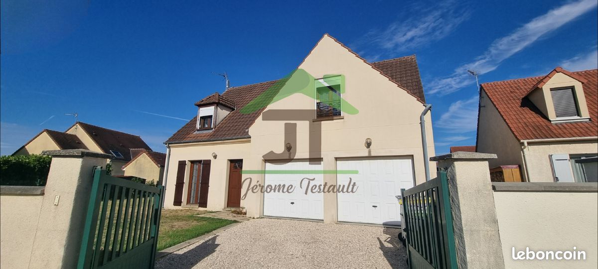 Maison 6 pièces 134 m² · à Bonneval · 134 m² · 199 000 €
