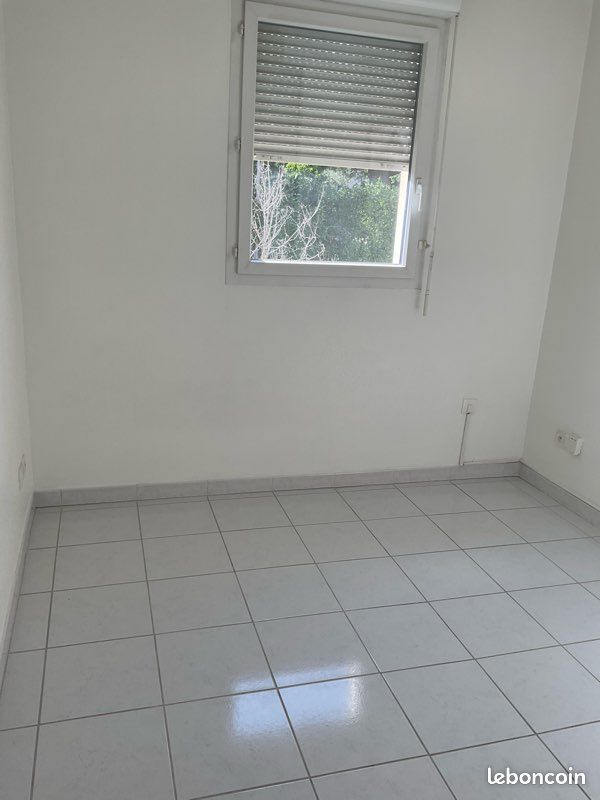 Appartement a louer aubagne - 2 pièce(s) - 28 m2 - Surfyn