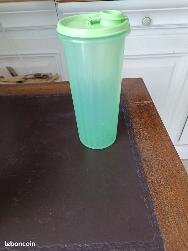 Pichet rond Tupperware pour porte frigo NEUF (image 1)
